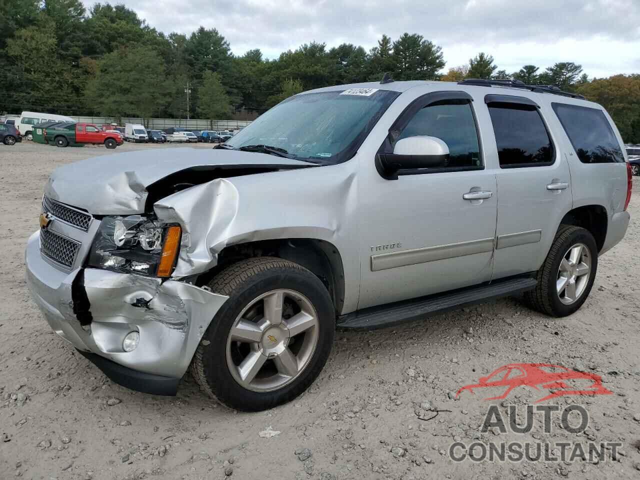 CHEVROLET TAHOE 2013 - 1GNSKBE0XDR256761