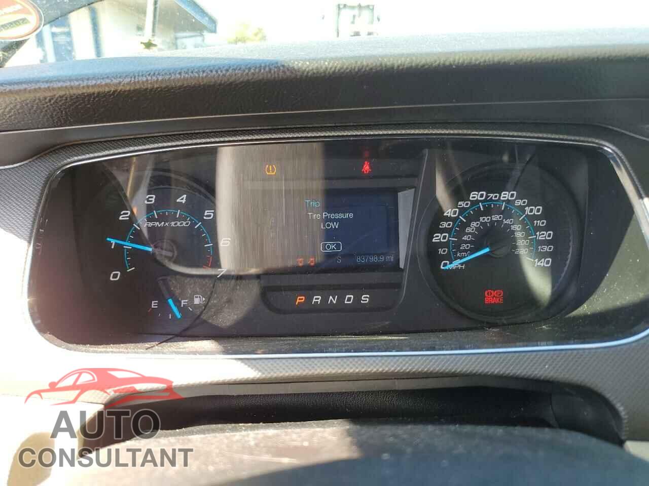 FORD TAURUS 2018 - 1FAHP2D84JG136723