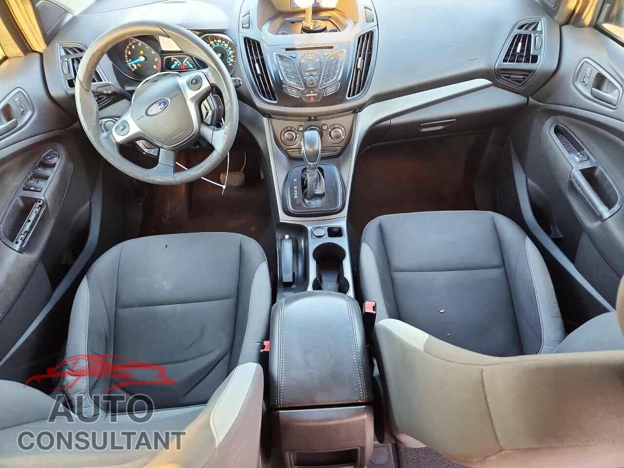 FORD ESCAPE 2013 - 1FMCU0F76DUA20186