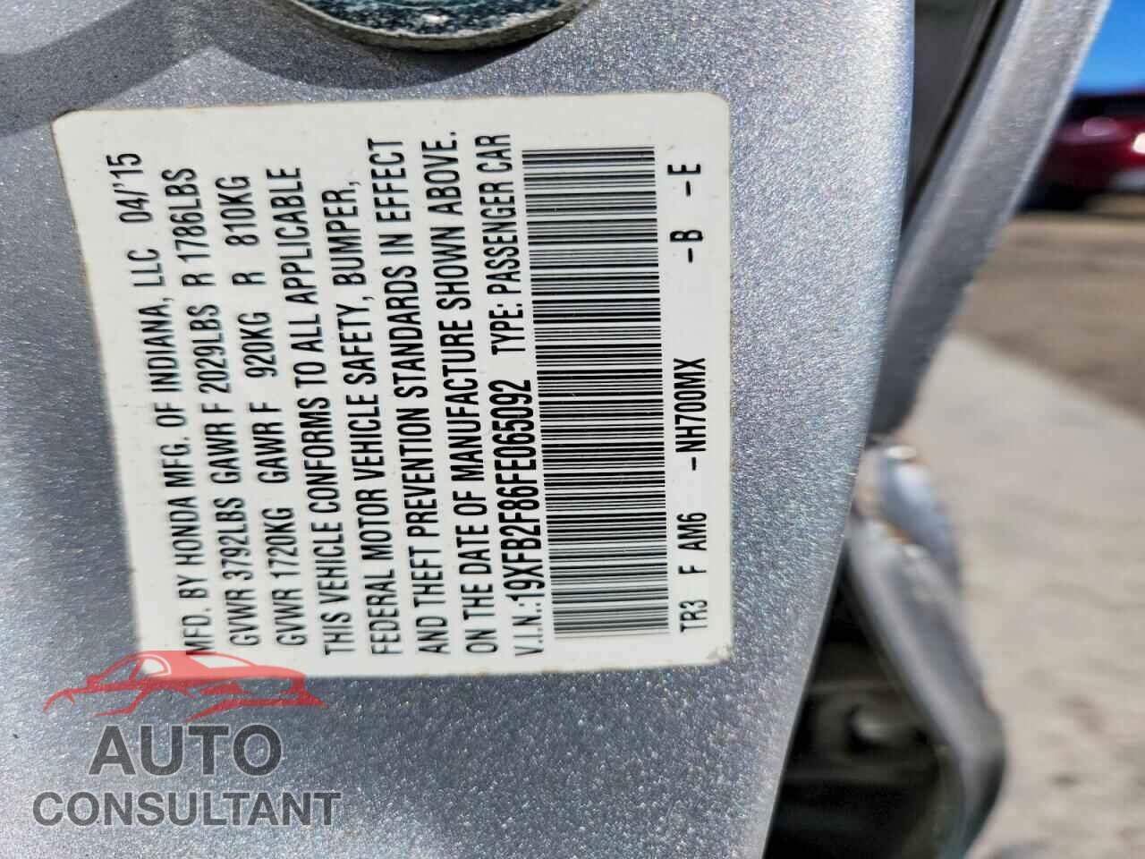 HONDA CIVIC 2015 - 19XFB2F86FE065092