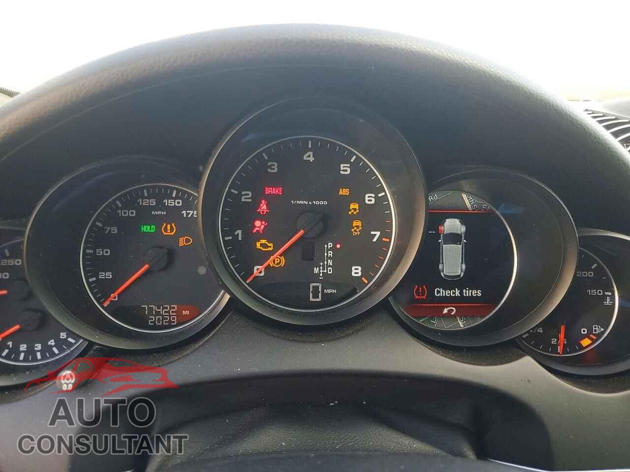 PORSCHE CAYENNE 2016 - WP1AA2A23GKA11892