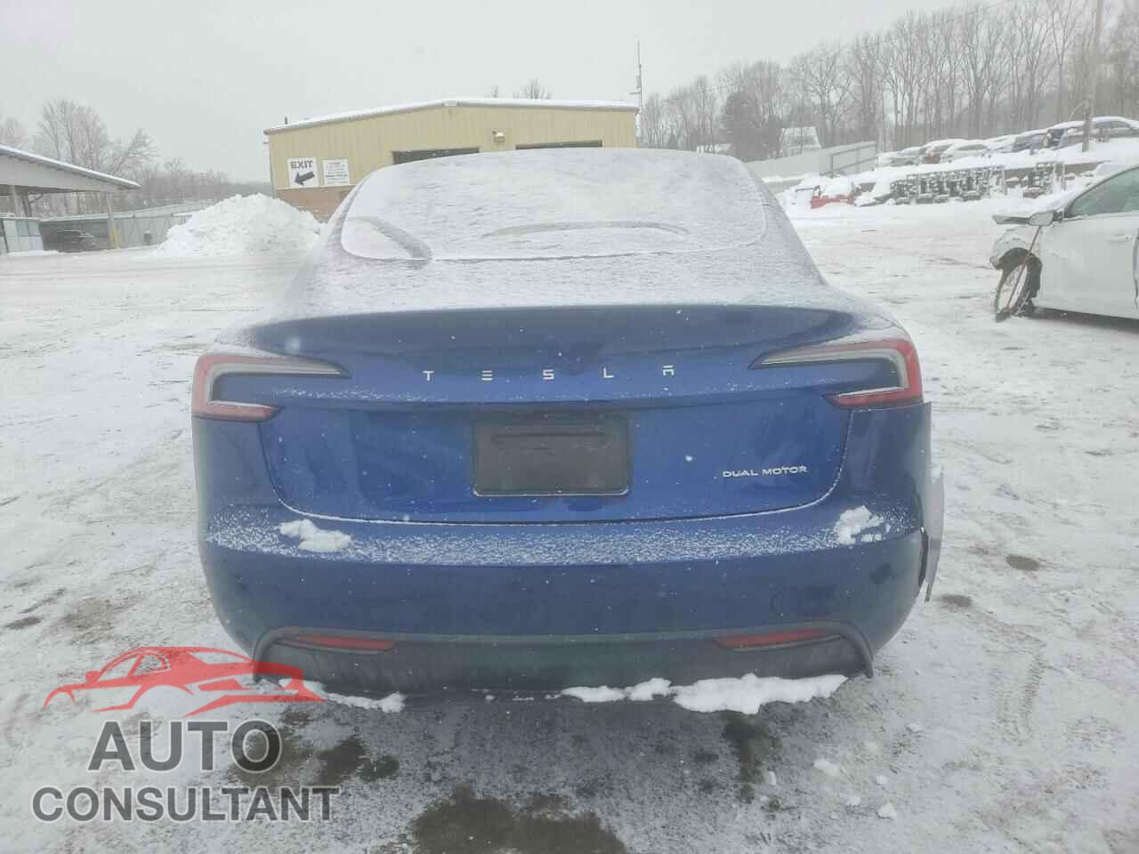 TESLA MODEL 3 2024 - 5YJ3E1EB2RF796232