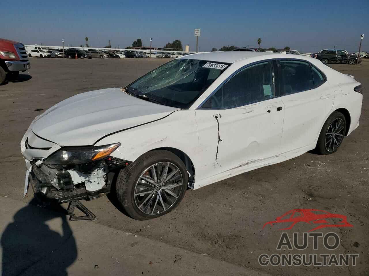 TOYOTA CAMRY 2023 - 4T1G11AK8PU775923
