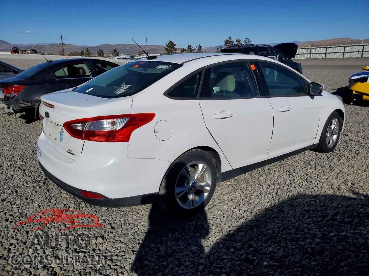 FORD FOCUS 2014 - 1FADP3F20EL283714