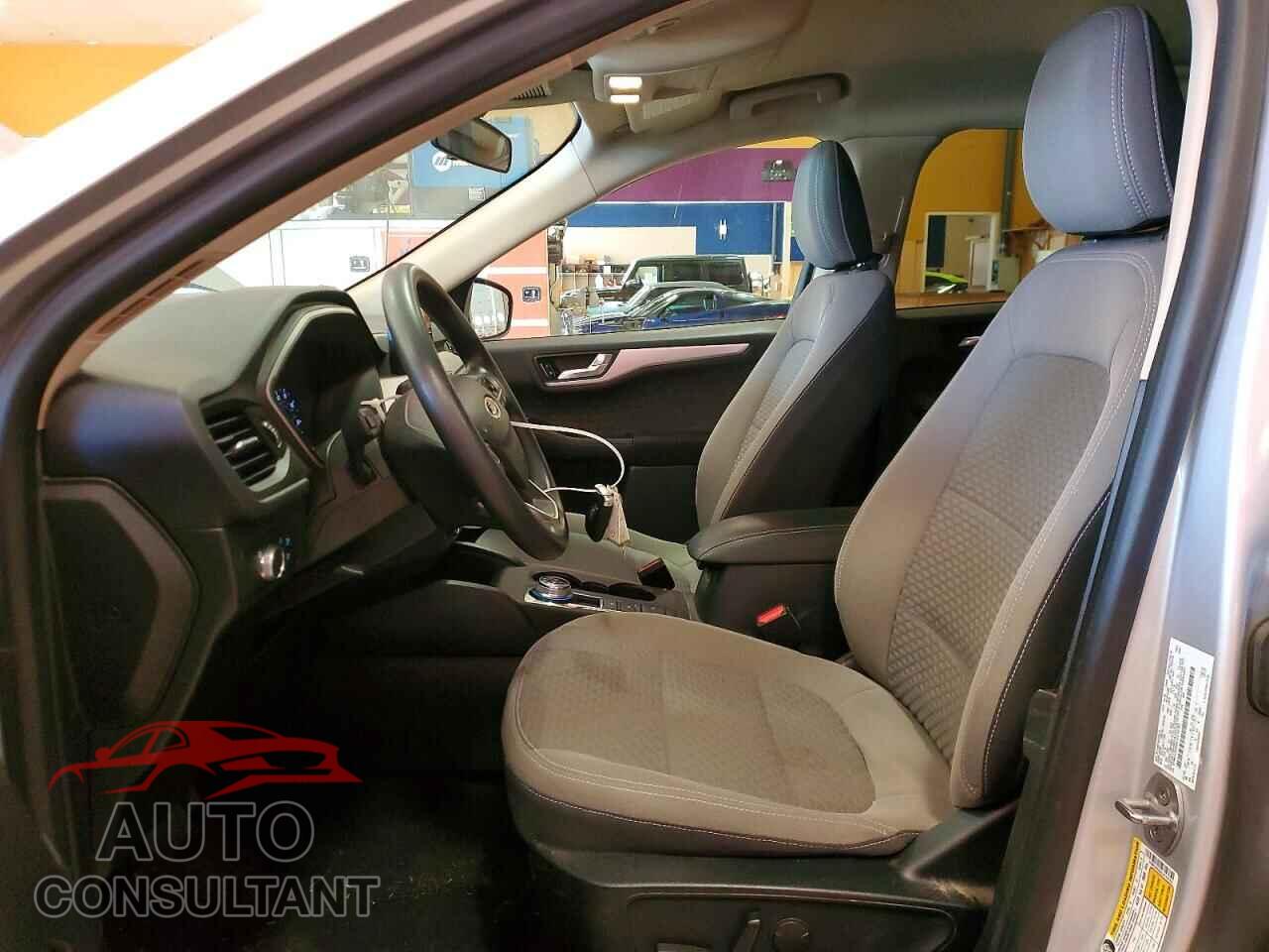FORD ESCAPE 2020 - 1FMCU9G60LUC16763