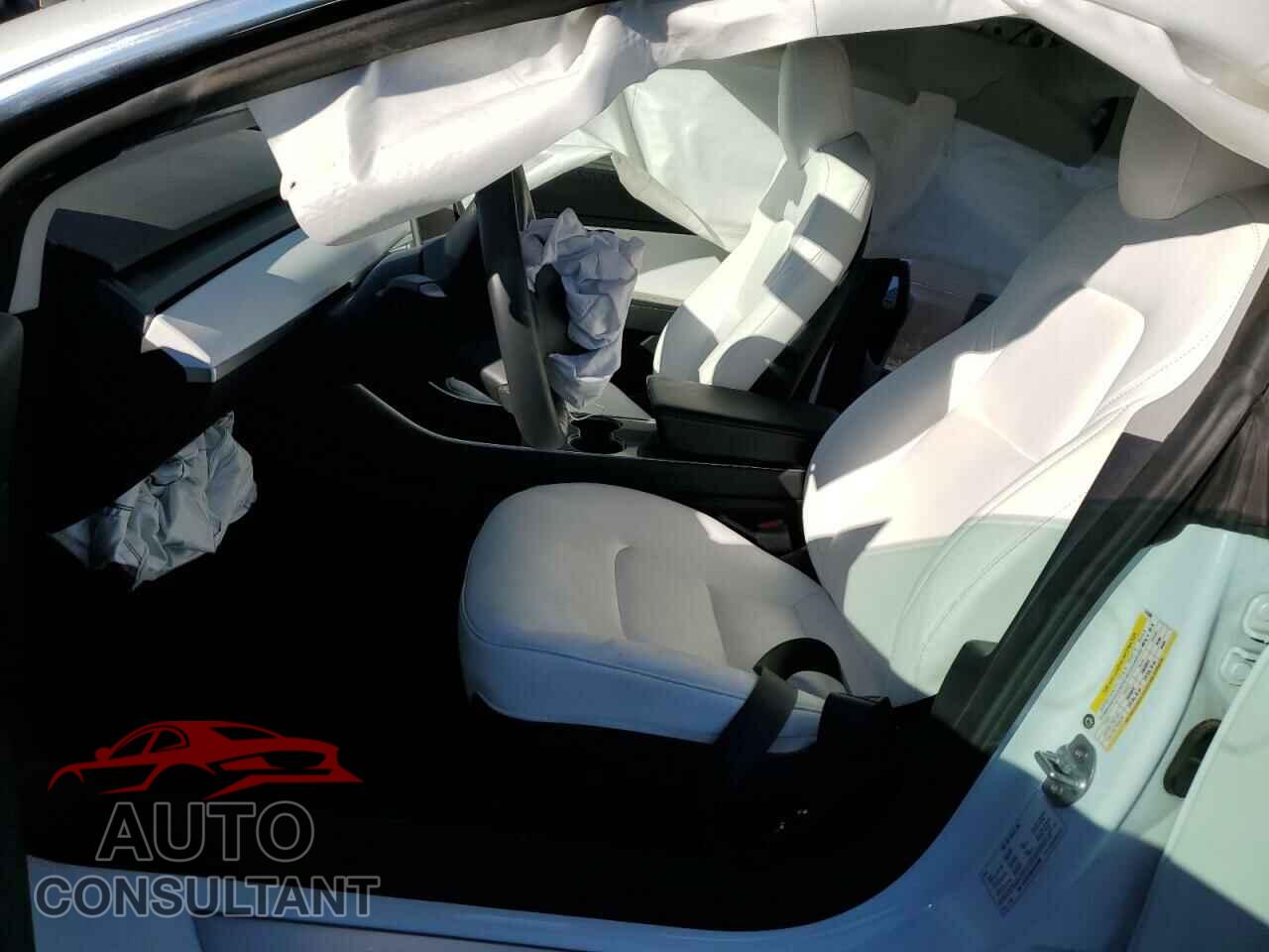 TESLA MODEL 3 2020 - 5YJ3E1EA0LF615580