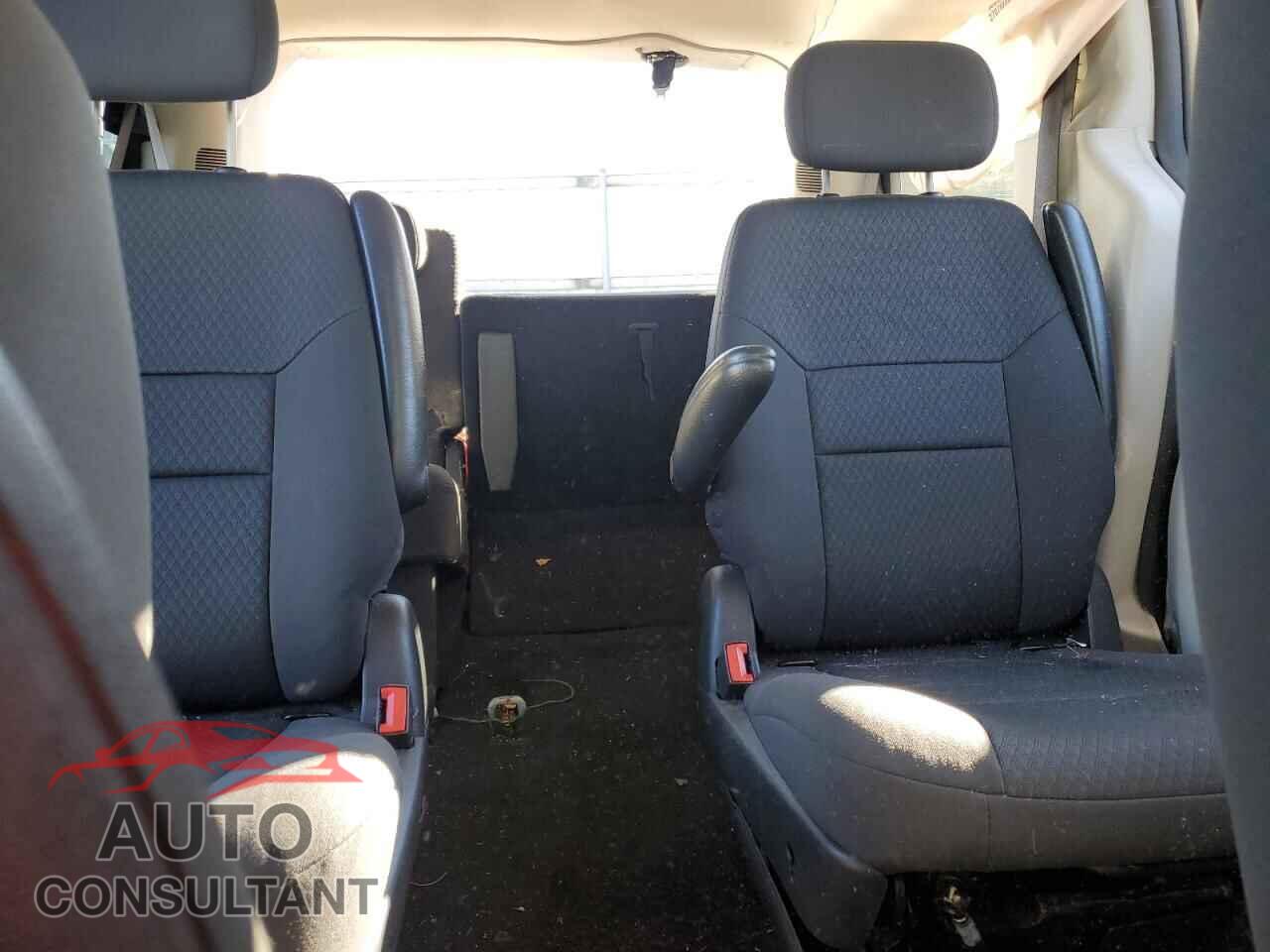 DODGE CARAVAN 2010 - 2D4RN5D15AR433638