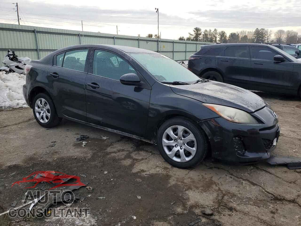 MAZDA 3 2013 - JM1BL1TG5D1800775