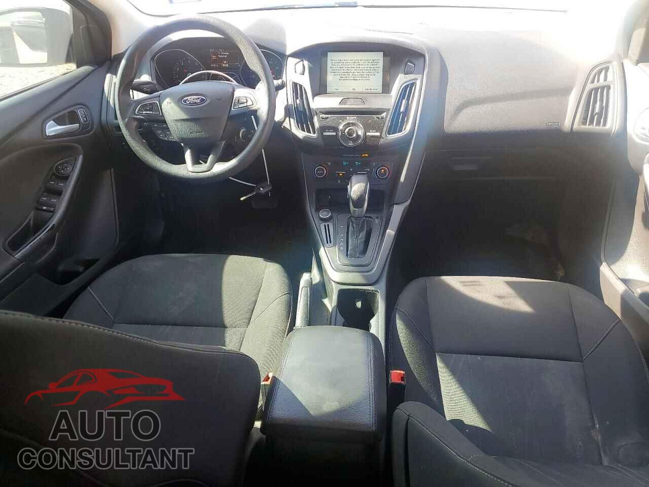 FORD FOCUS 2017 - 1FADP3M26HL342157