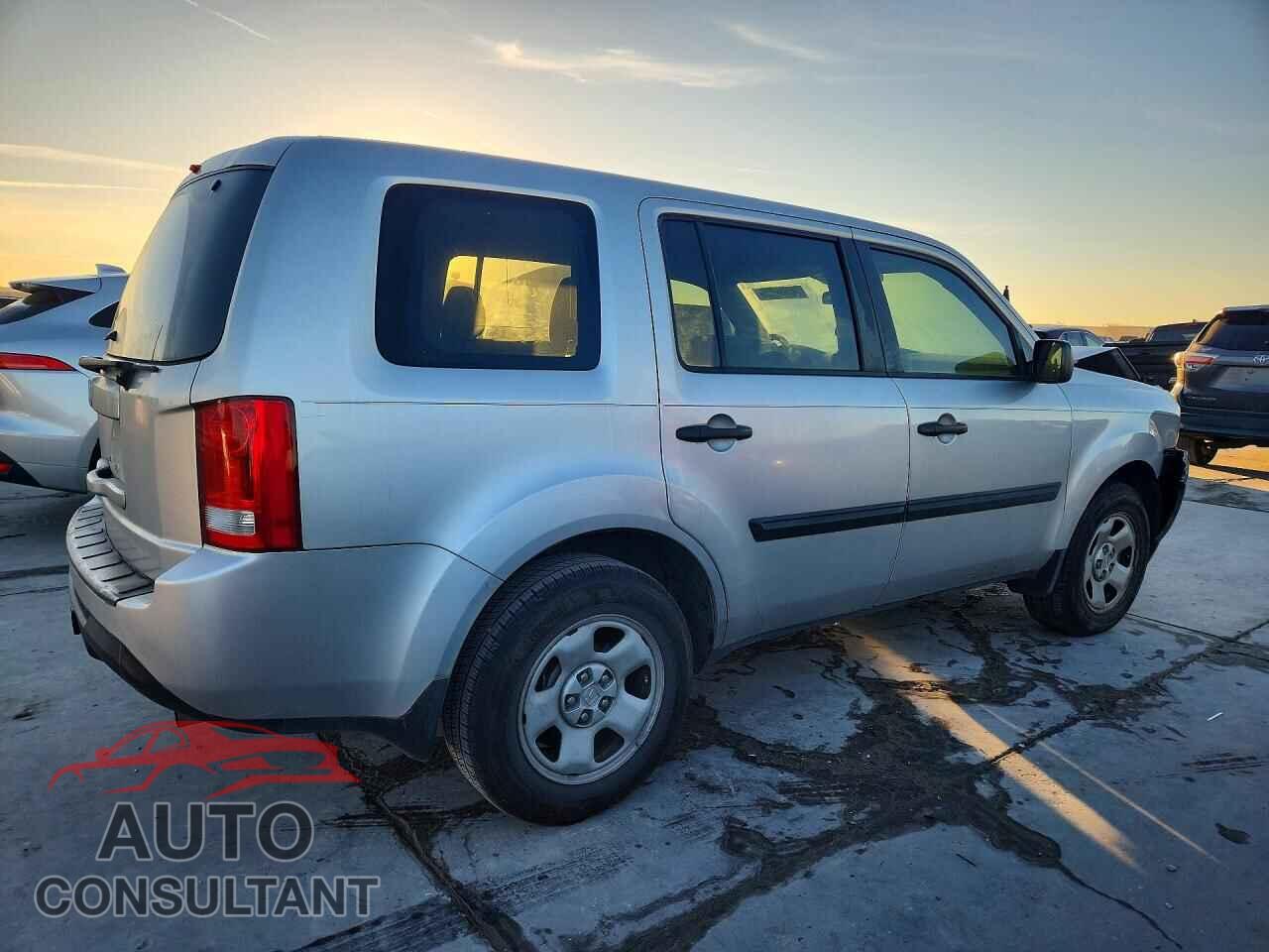 HONDA PILOT 2013 - 5FNYF3H25DB023094