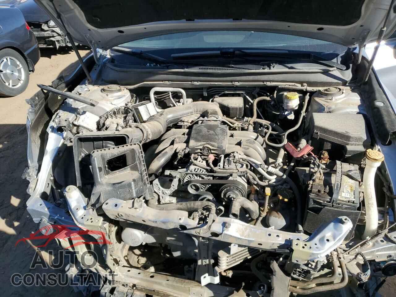 SUBARU OUTBACK 2018 - 4S4BSENC5J3220037