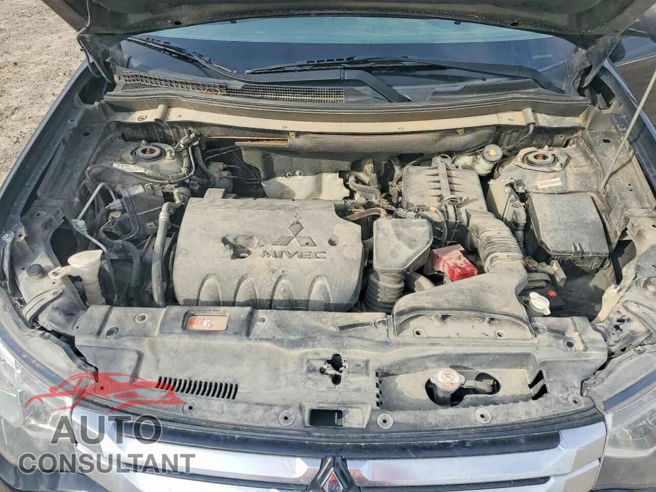 MITSUBISHI OUTLANDER 2015 - JA4AD3A35FZ007950