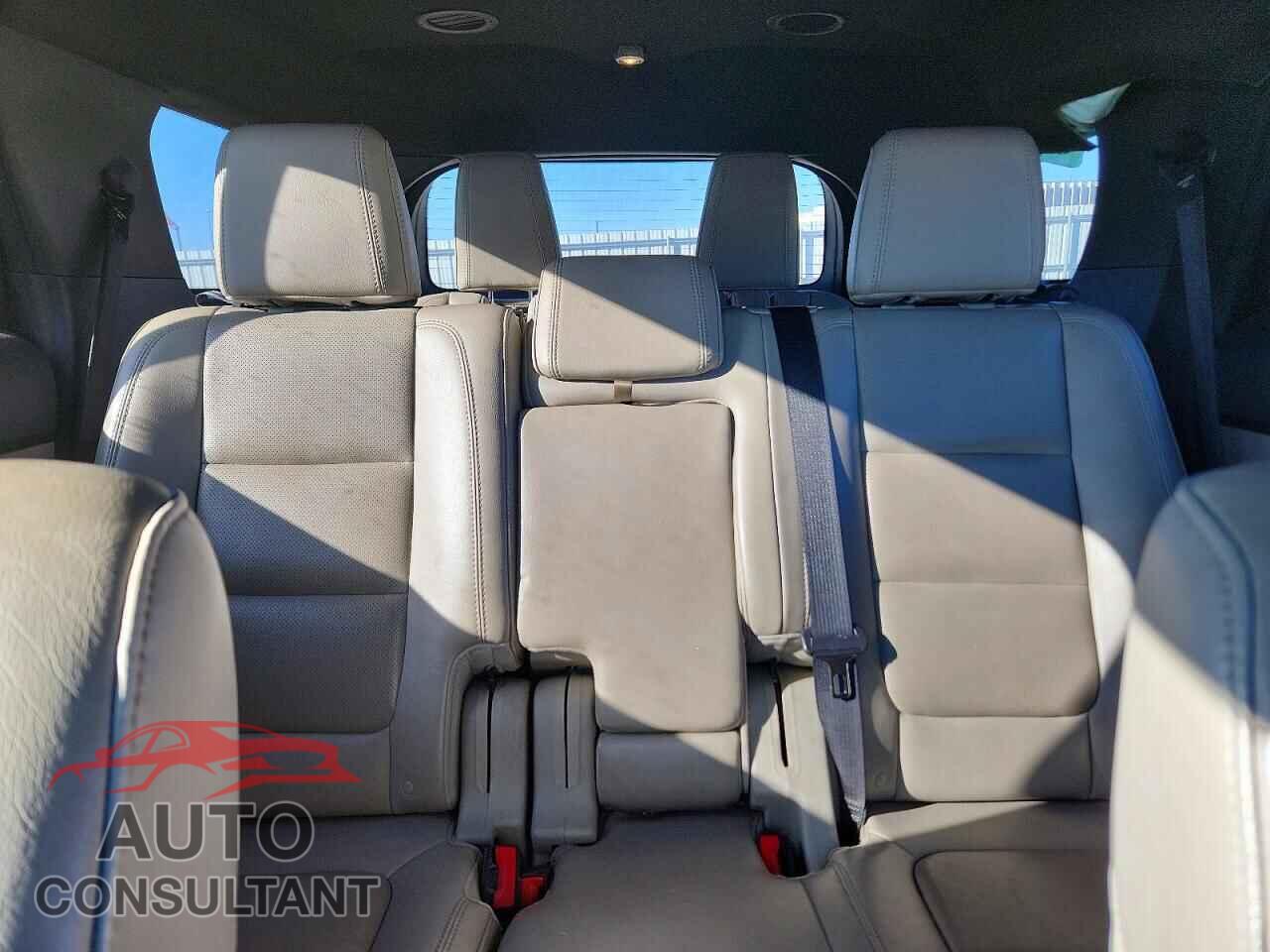FORD EXPLORER 2013 - 1FM5K8F89DGA50366