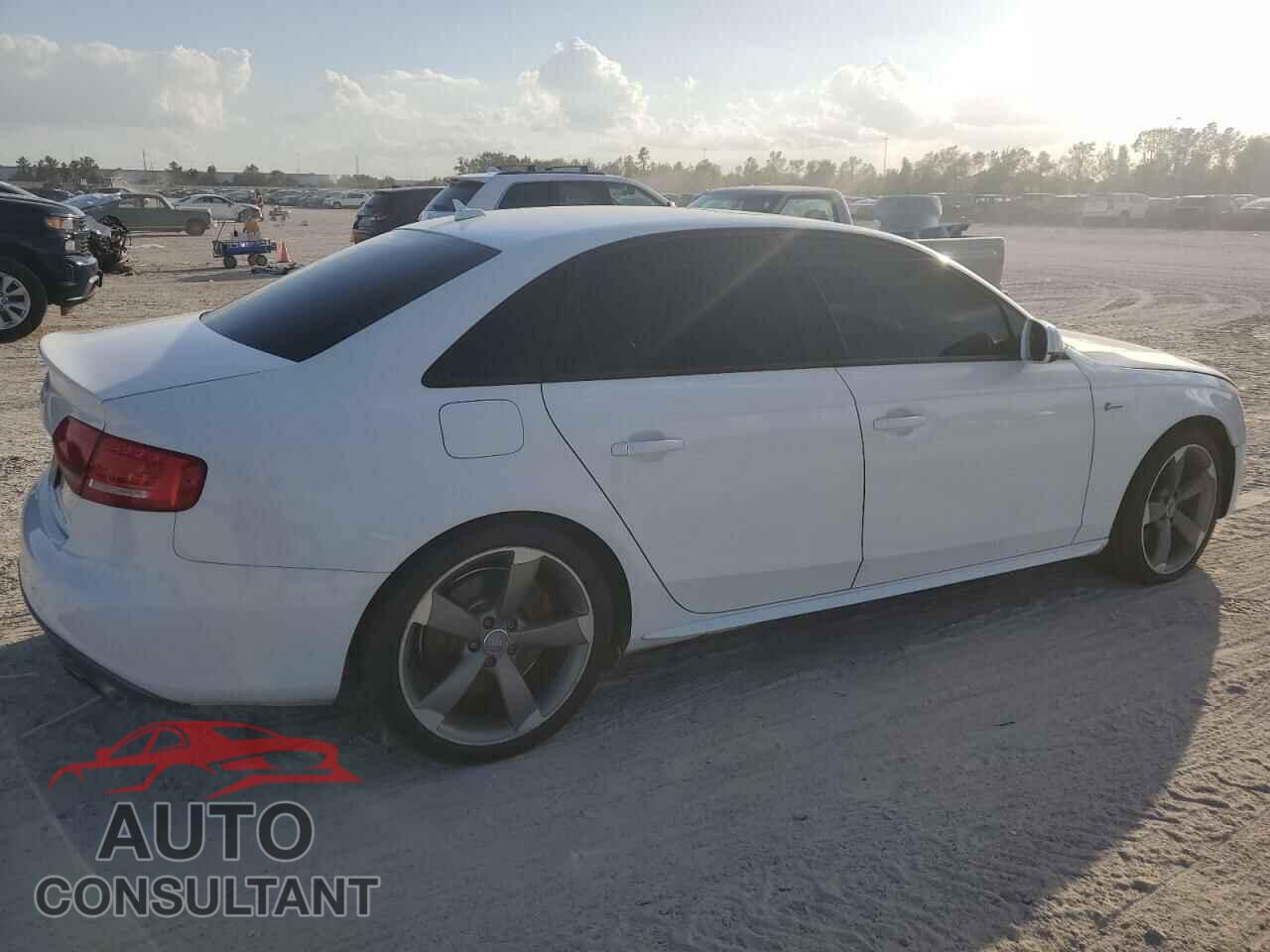 AUDI S4/RS4 2012 - WAUKGAFL8CA030709
