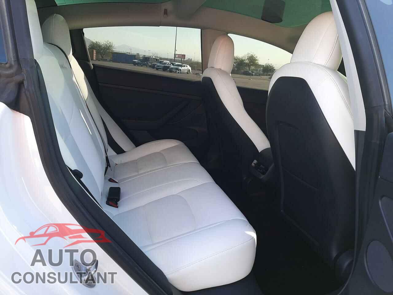 TESLA MODEL 3 2021 - 5YJ3E1EC3MF073295