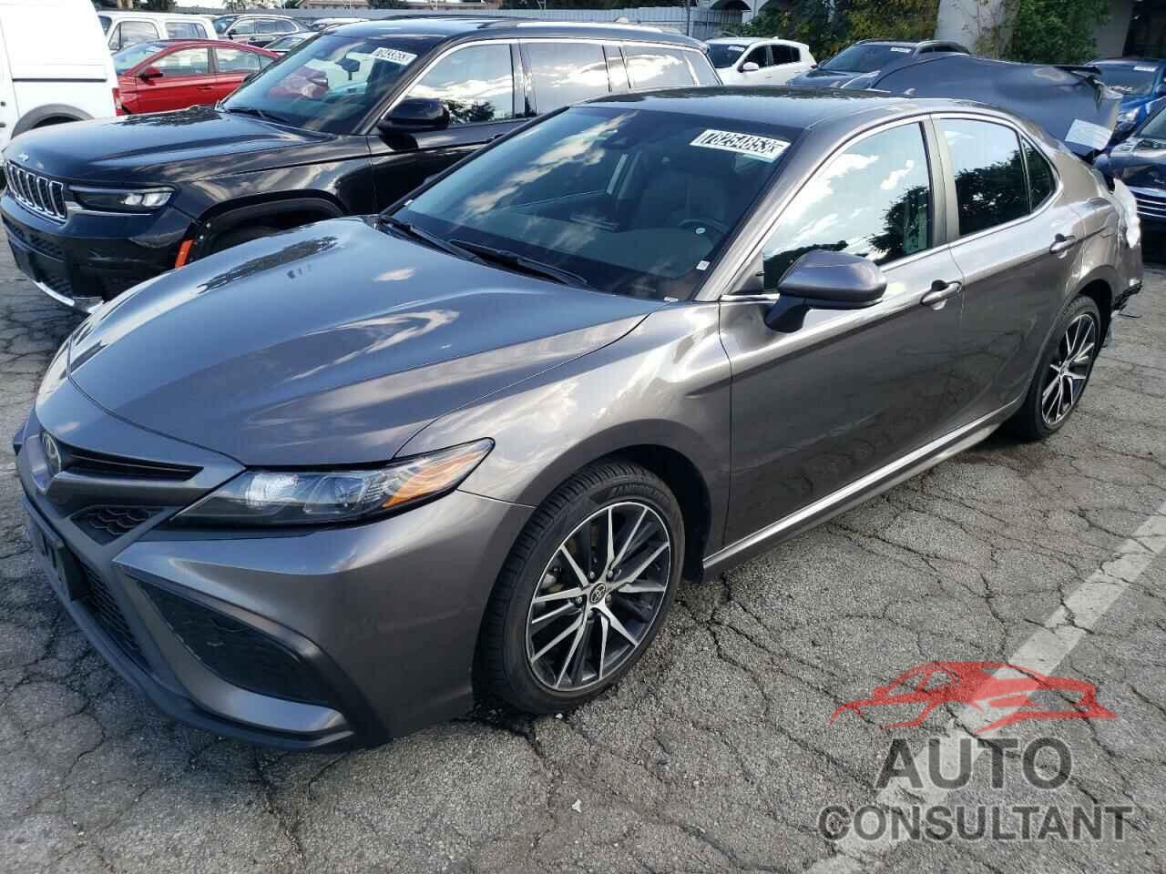TOYOTA CAMRY 2021 - 4T1G11AK3MU576533