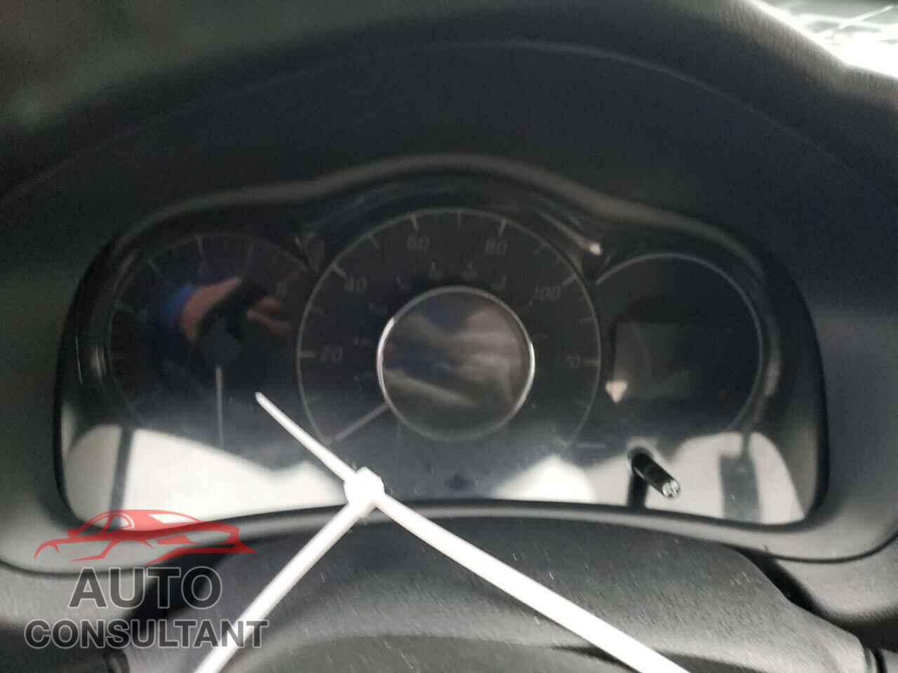 NISSAN VERSA 2017 - 3N1CE2CP3HL354647
