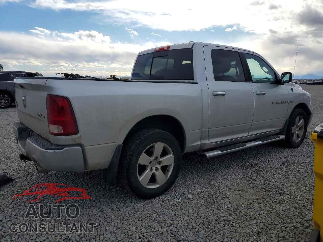 DODGE RAM 1500 2012 - 1C6RD7LT6CS125367