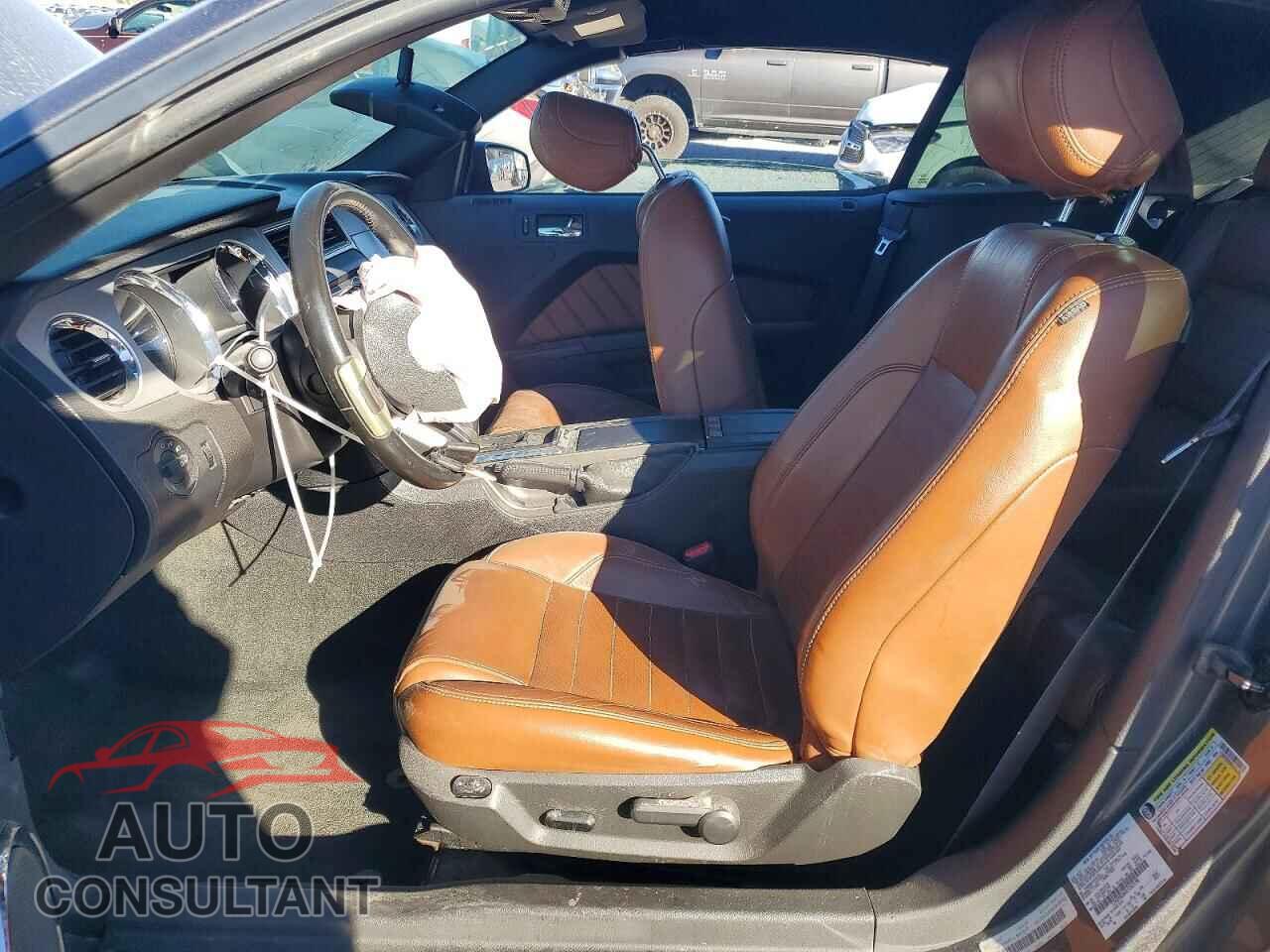 FORD MUSTANG 2014 - 1ZVBP8EM4E5262190