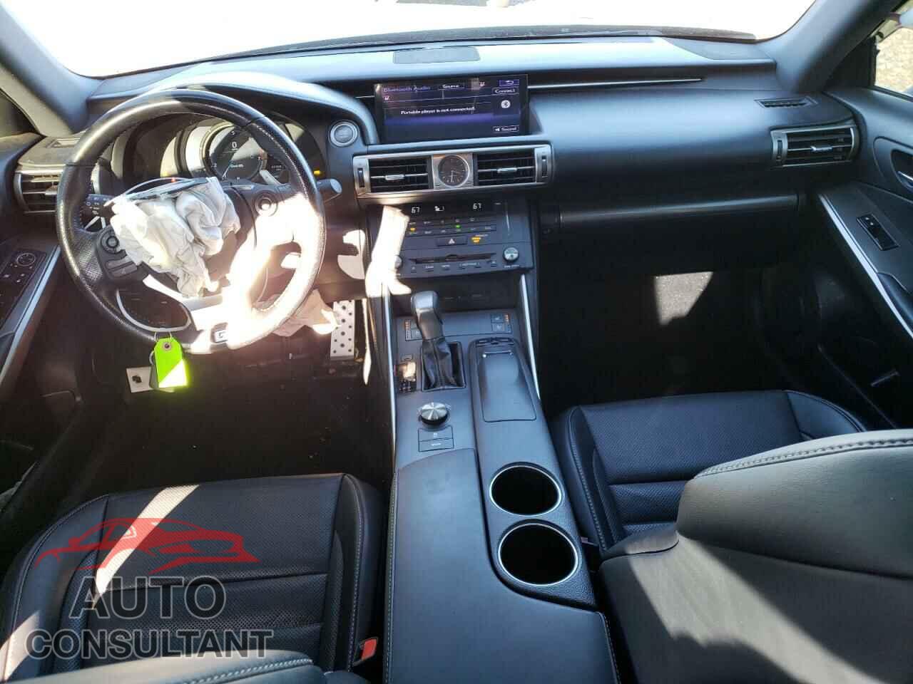 LEXUS IS 2016 - JTHBA1D21G5014234
