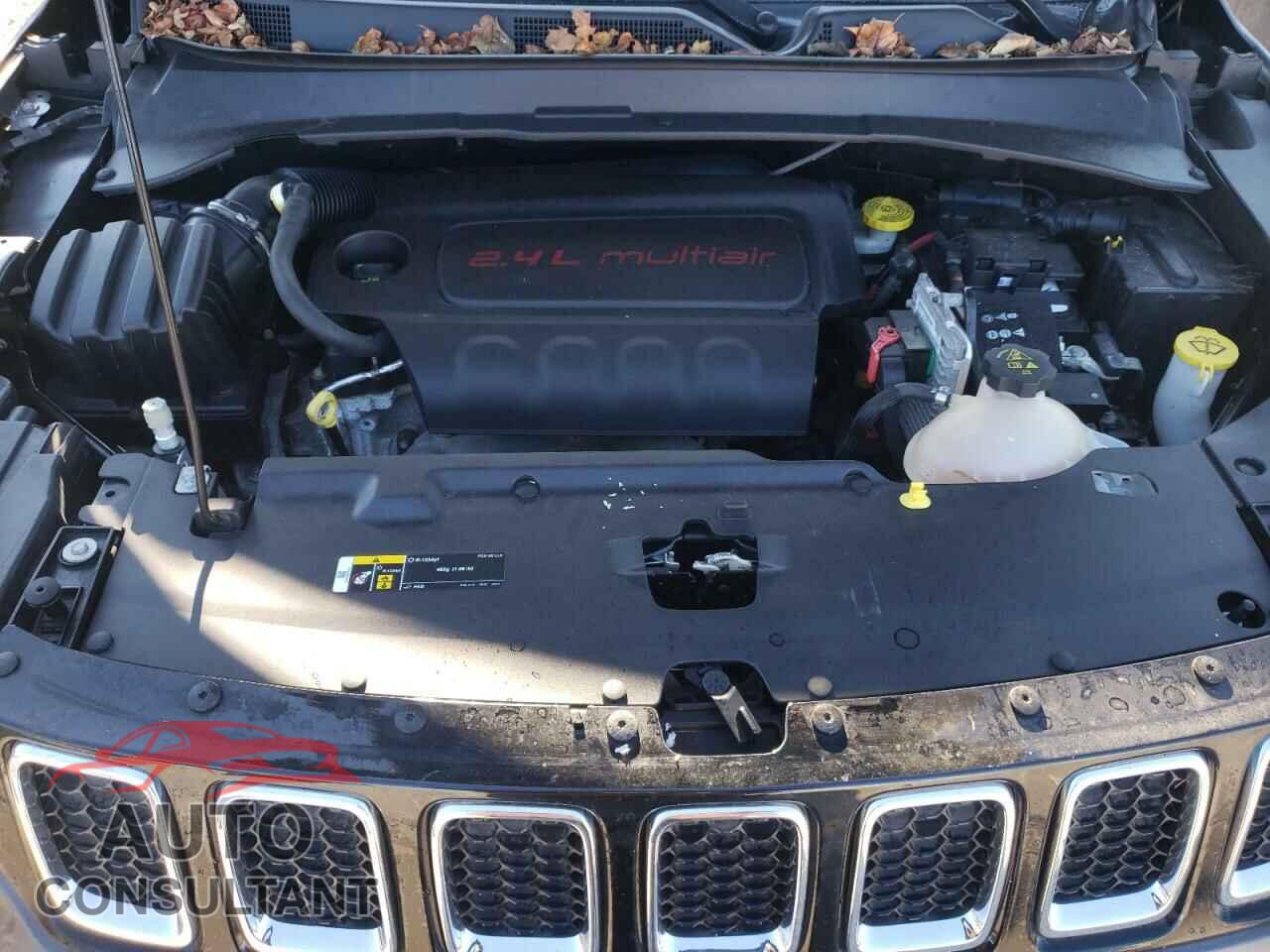 JEEP COMPASS 2018 - 3C4NJDBB7JT355809