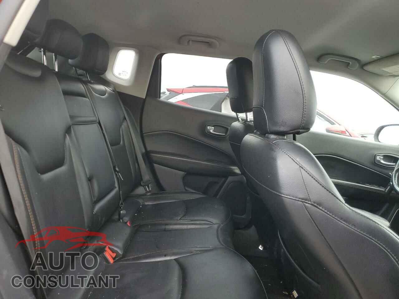 JEEP COMPASS 2019 - 3C4NJDCB5KT669927