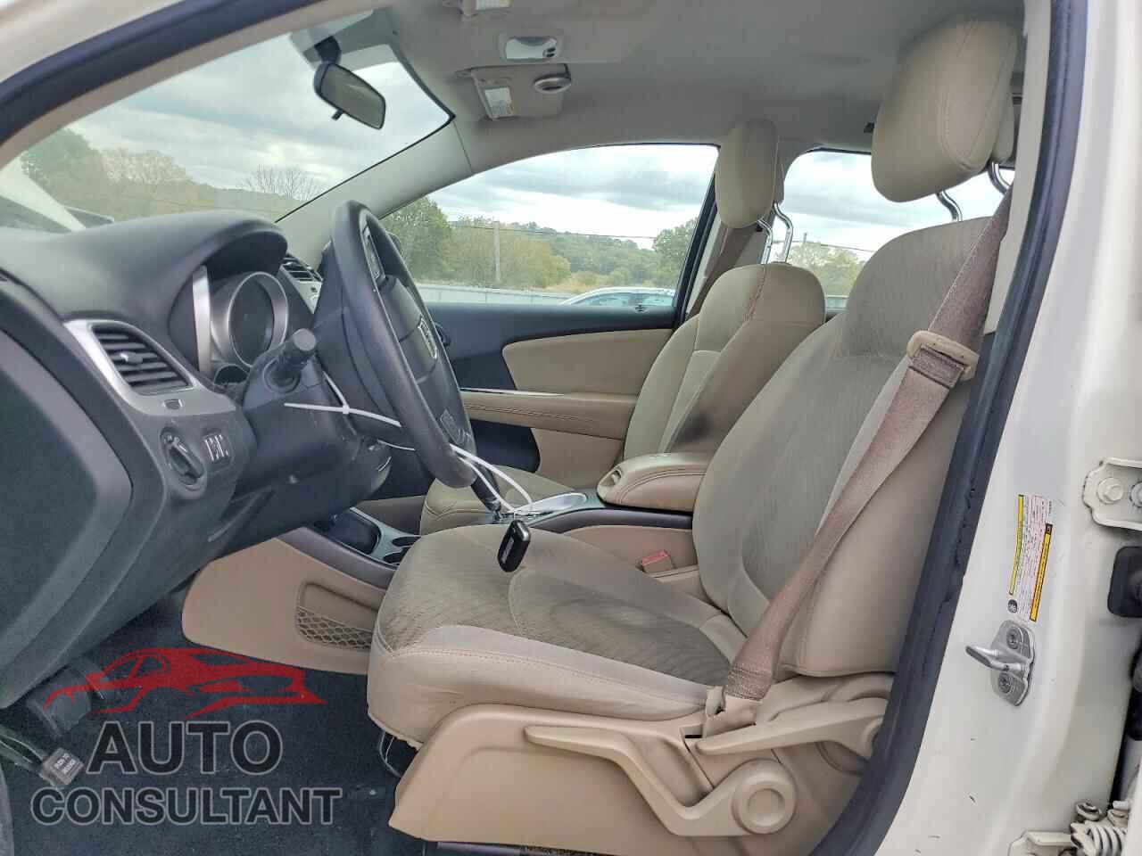 DODGE JOURNEY 2012 - 3C4PDCAB7CT205309