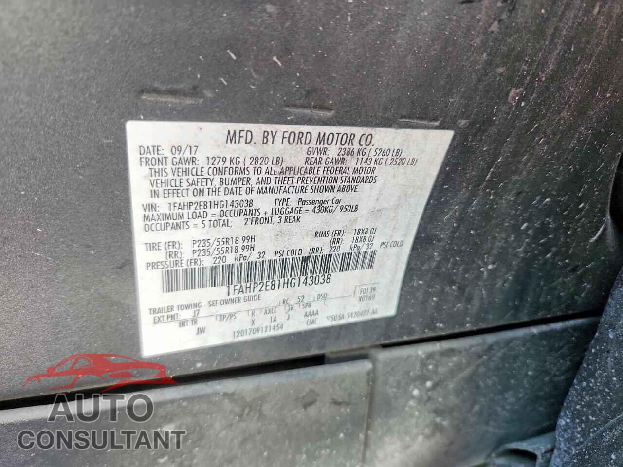 FORD TAURUS 2017 - 1FAHP2E81HG143038