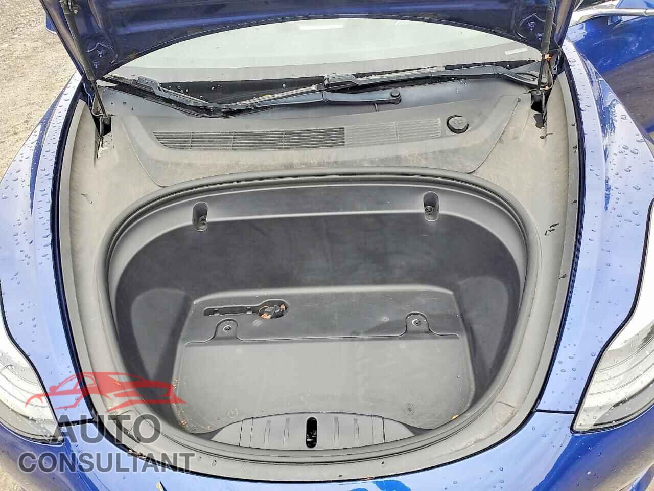 TESLA MODEL 3 2020 - 5YJ3E1EA4LF739724