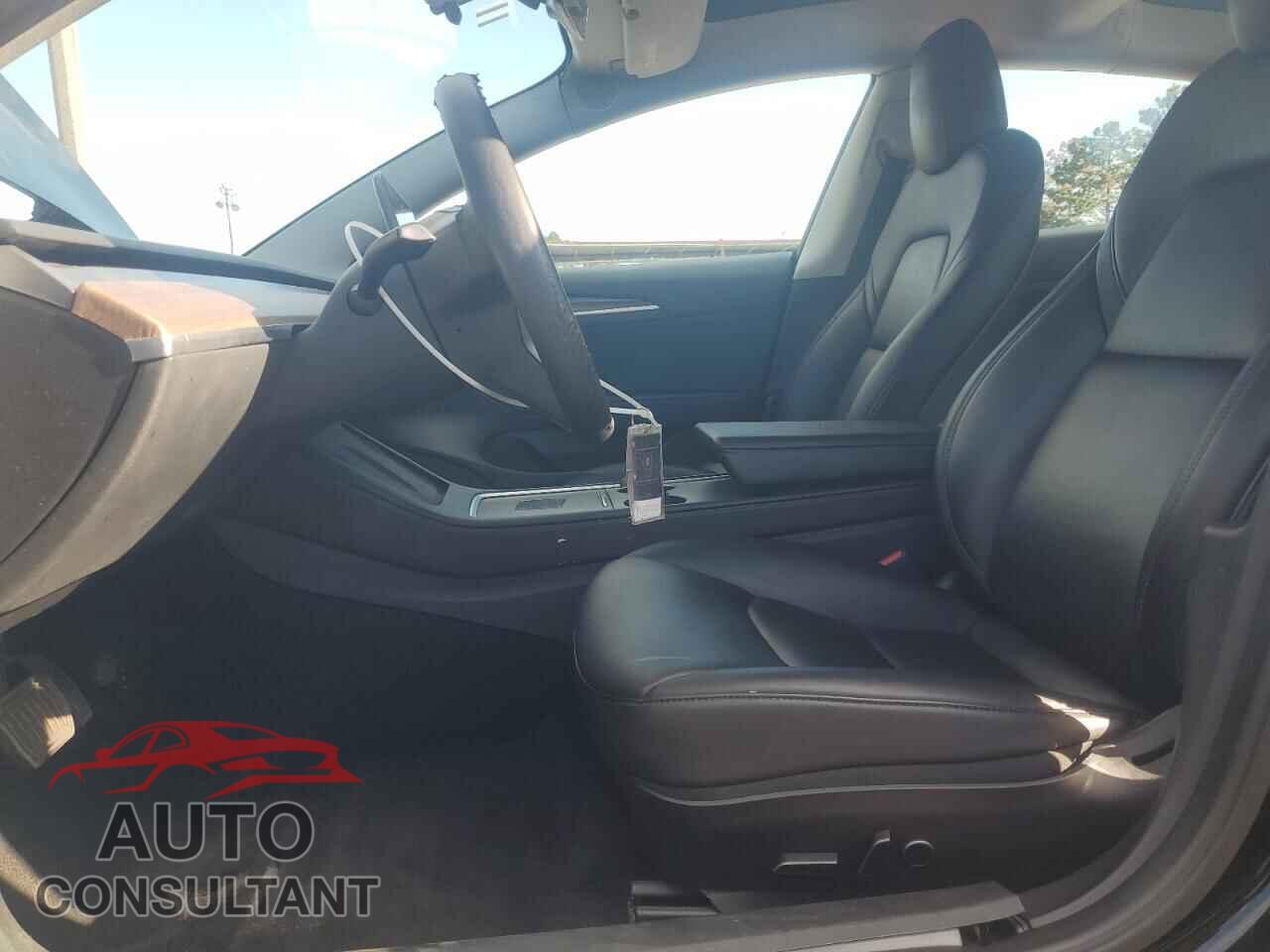 TESLA MODEL 3 2022 - 5YJ3E1EA2NF290014
