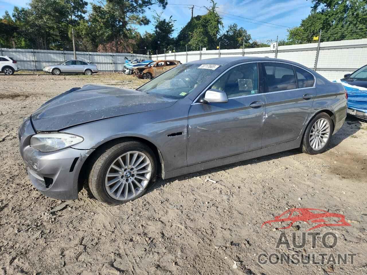 BMW 5 SERIES 2011 - WBAFR7C52BC802211