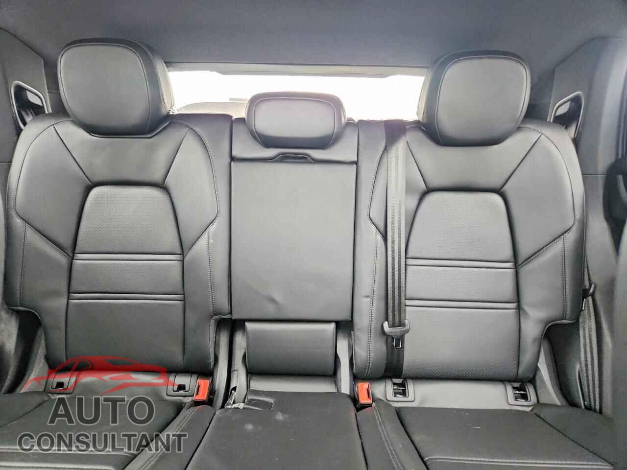 PORSCHE CAYENNE 2021 - WP1BA2AY5MDA43560