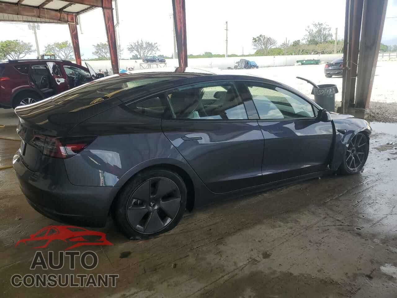 TESLA MODEL 3 2023 - 5YJ3E1EA5PF642621