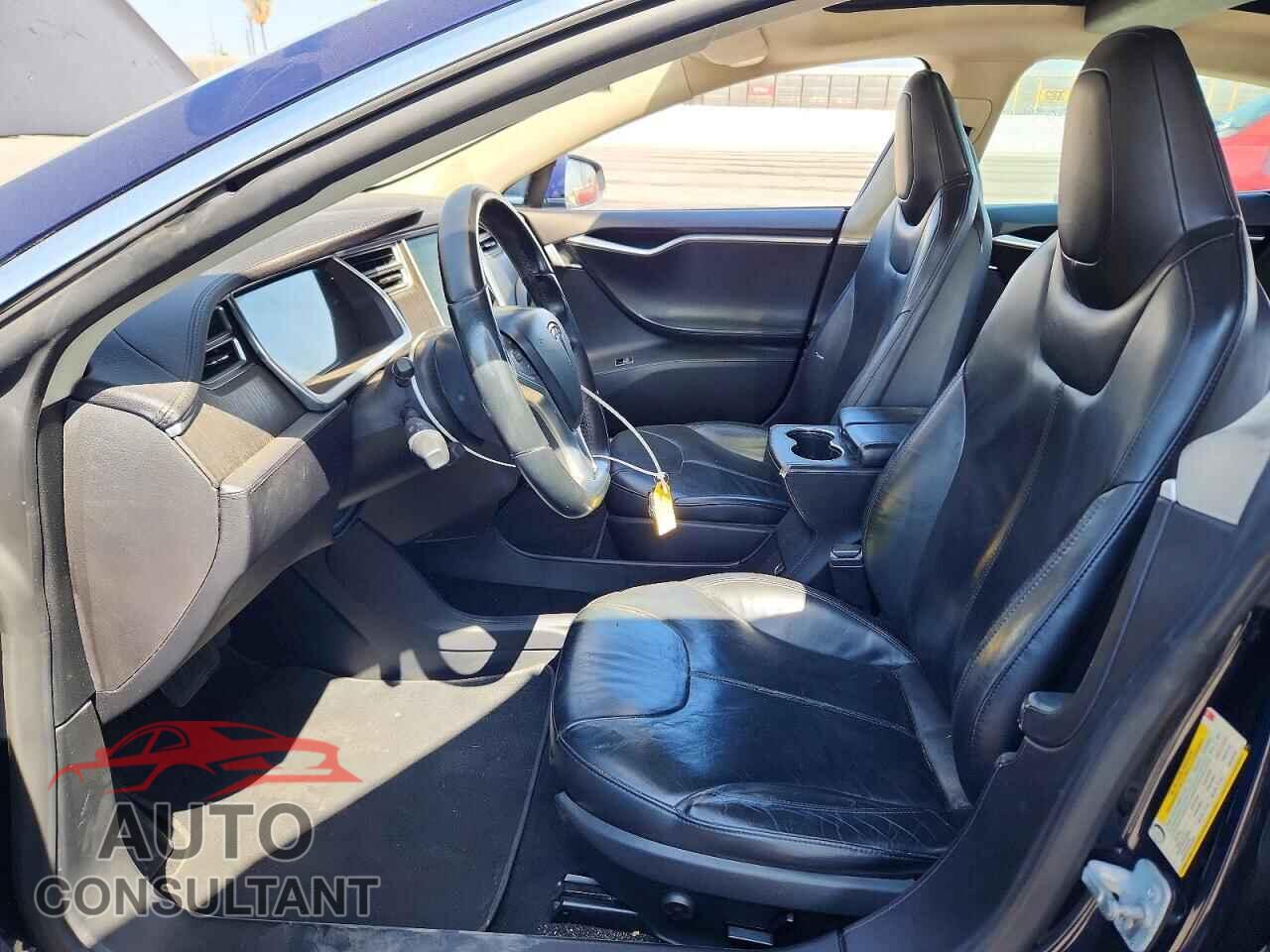 TESLA MODEL S 2013 - 5YJSA1DN0DFP12274