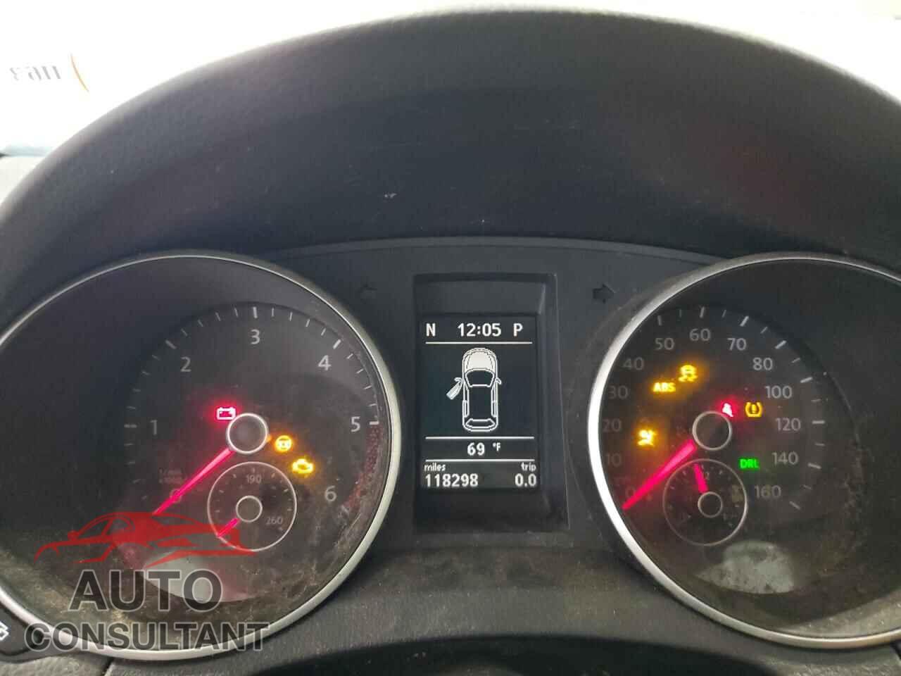 VOLKSWAGEN JETTA 2011 - 3VWPL7AJ1BM721592
