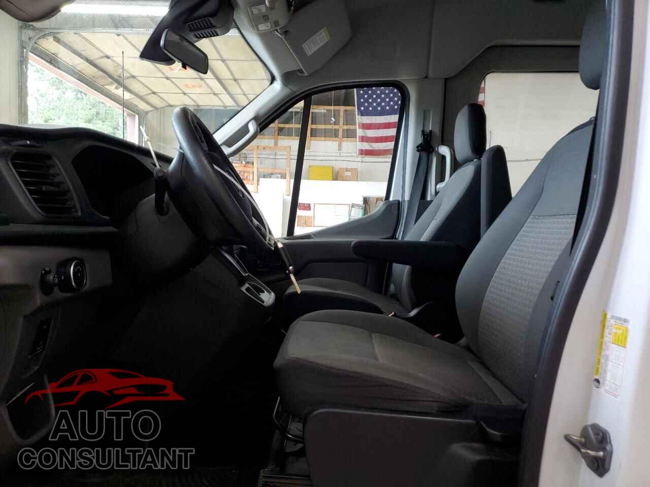 FORD TRANSIT 2021 - 1FBAX2C83MKA31321
