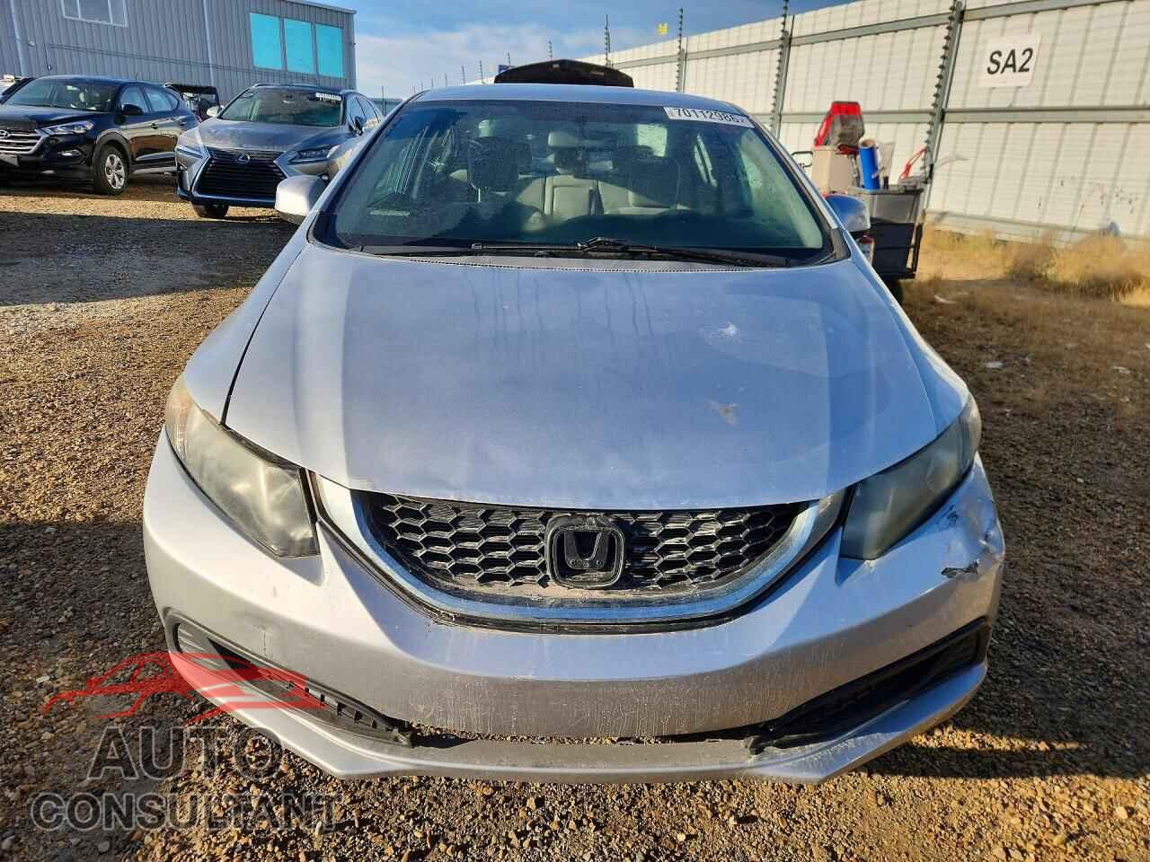 HONDA CIVIC 2013 - 2HGFB2F44DH018630