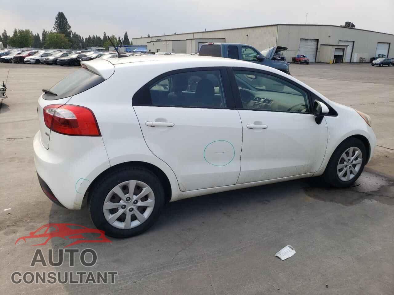 KIA RIO 2013 - KNADM5A31D6151392