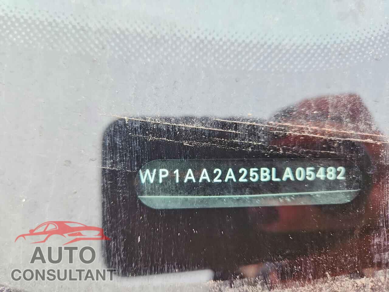 PORSCHE CAYENNE 2011 - WP1AA2A25BLA05482