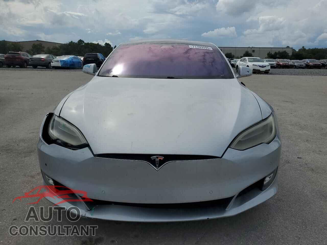 TESLA MODEL S 2017 - 5YJSA1E14HF221675