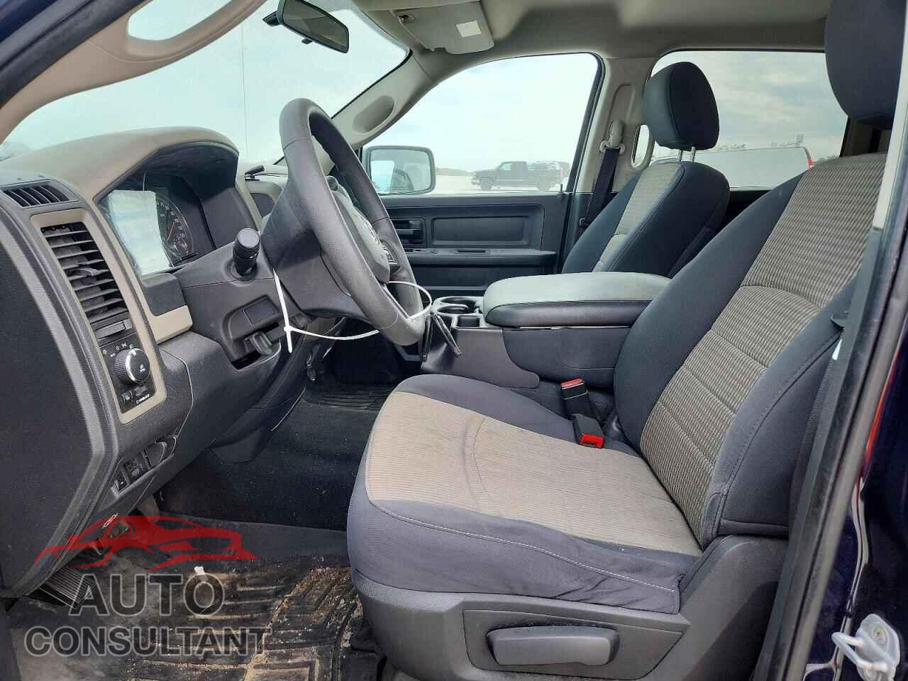 DODGE RAM 1500 2012 - 1C6RD7KT8CS244832