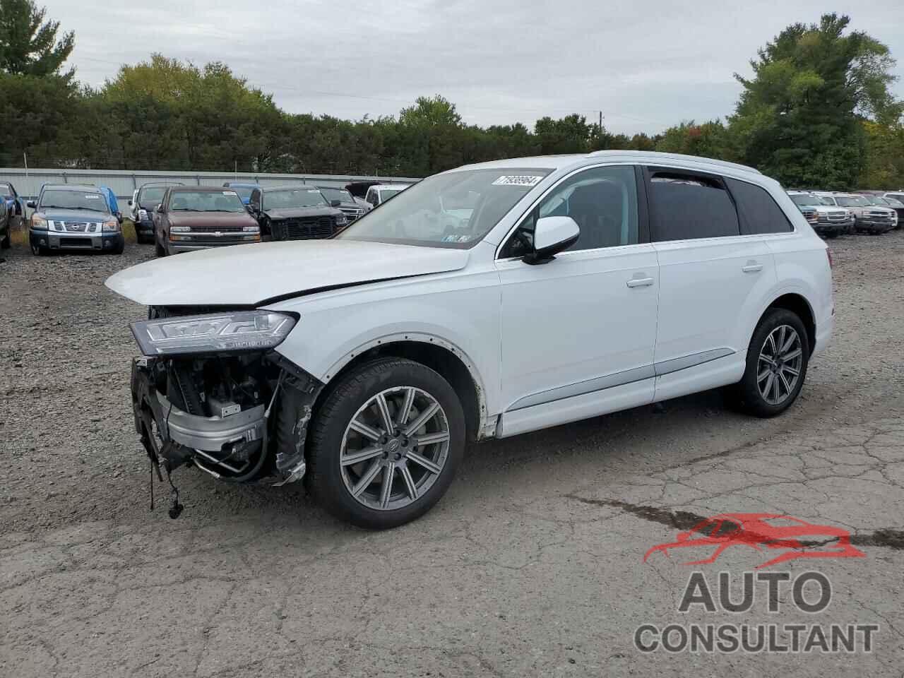 AUDI Q7 2018 - WA1LHAF72JD049947