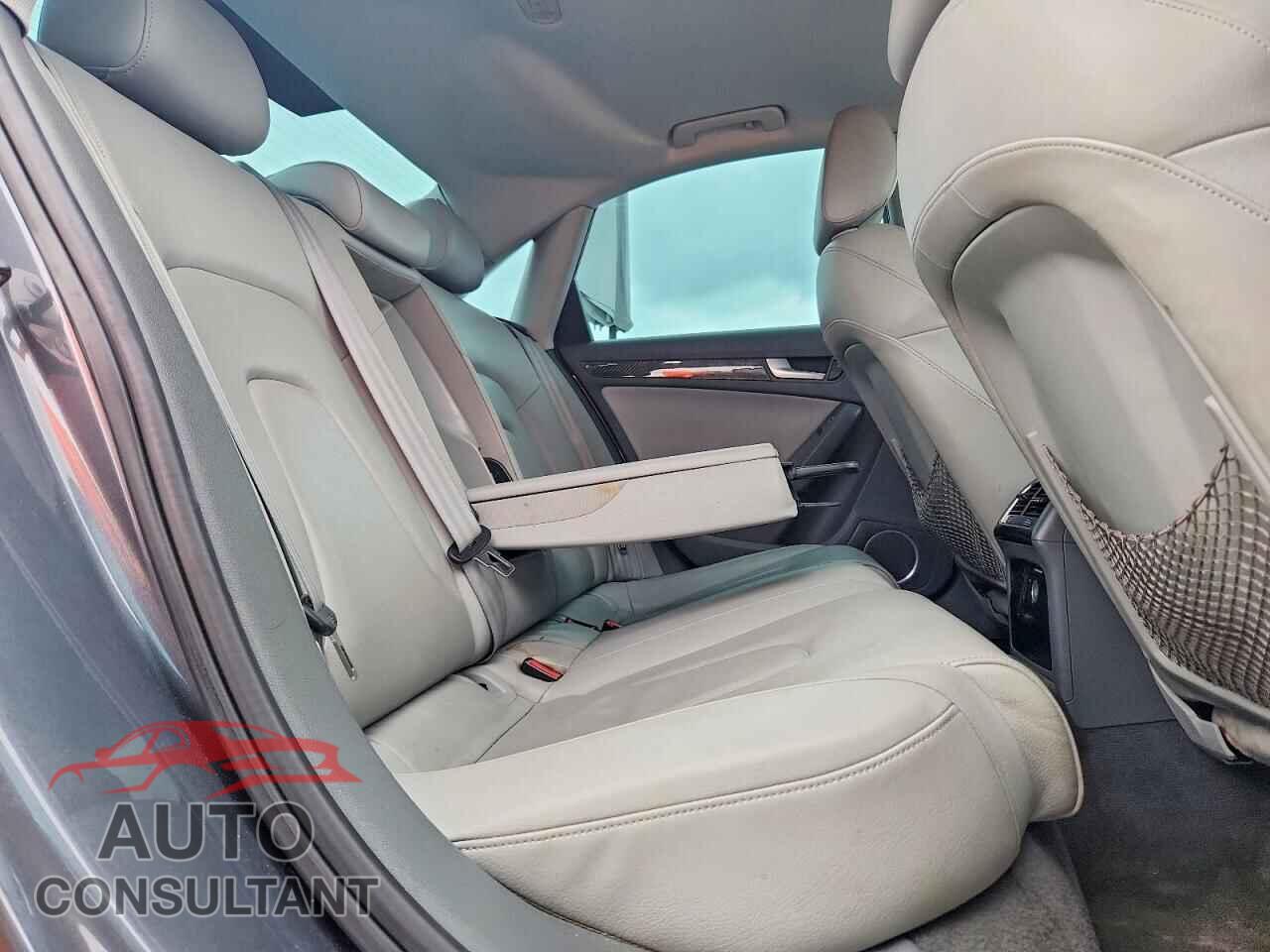 AUDI A4 2013 - WAUKFBFL9DA141120
