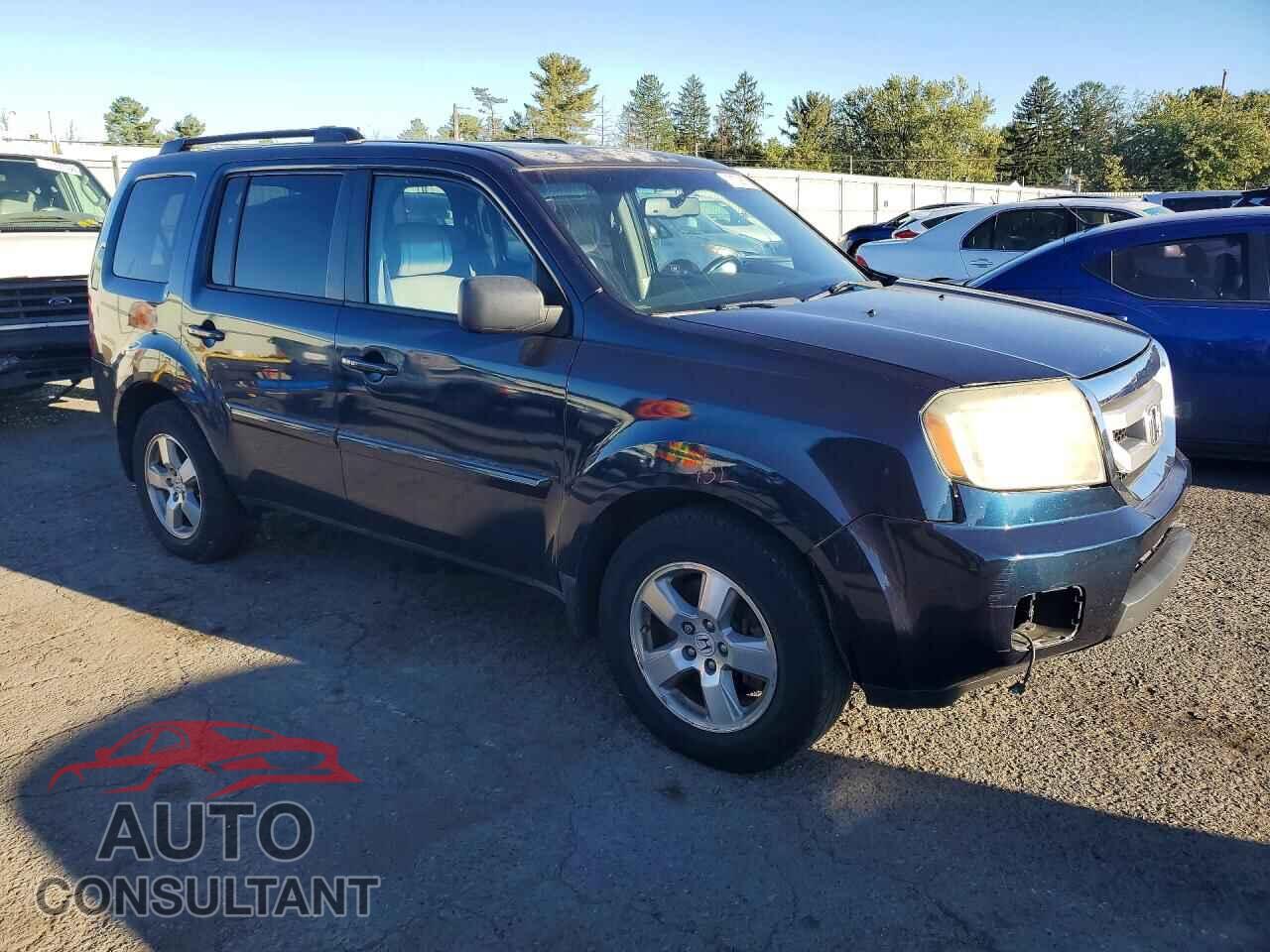 HONDA PILOT 2011 - 5FNYF4H50BB090036