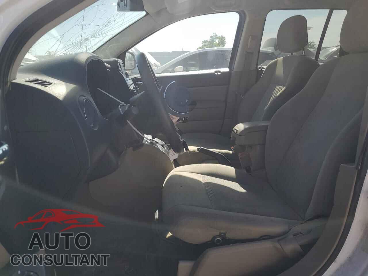 JEEP COMPASS 2012 - 1C4NJCBA7CD652539