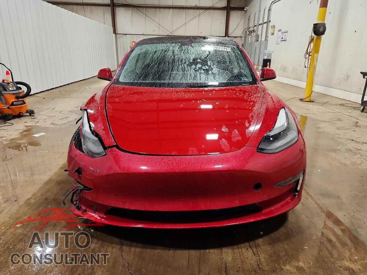 TESLA MODEL 3 2022 - 5YJ3E1EA8NF286551