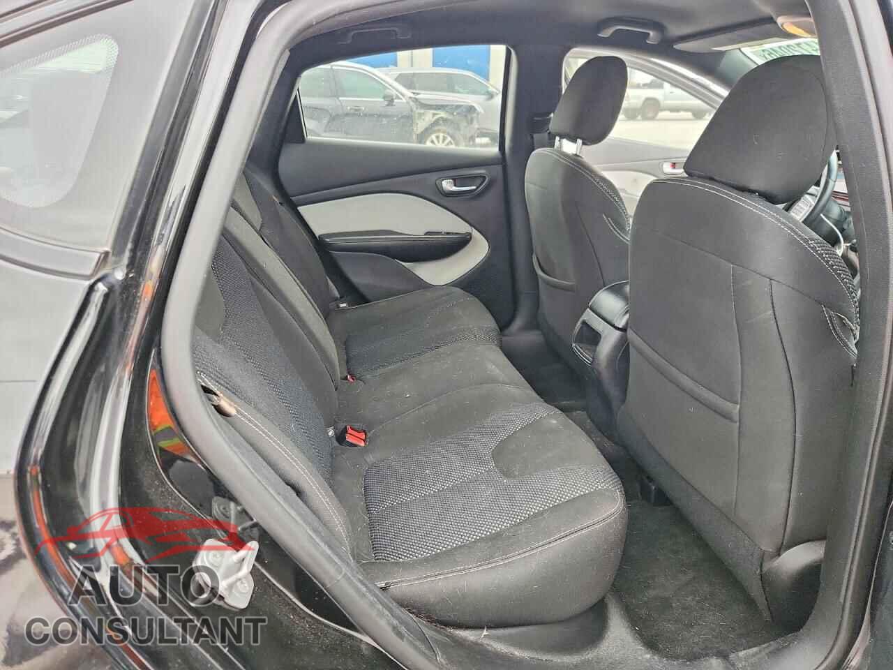DODGE DART 2015 - 1C3CDFBB6FD435064