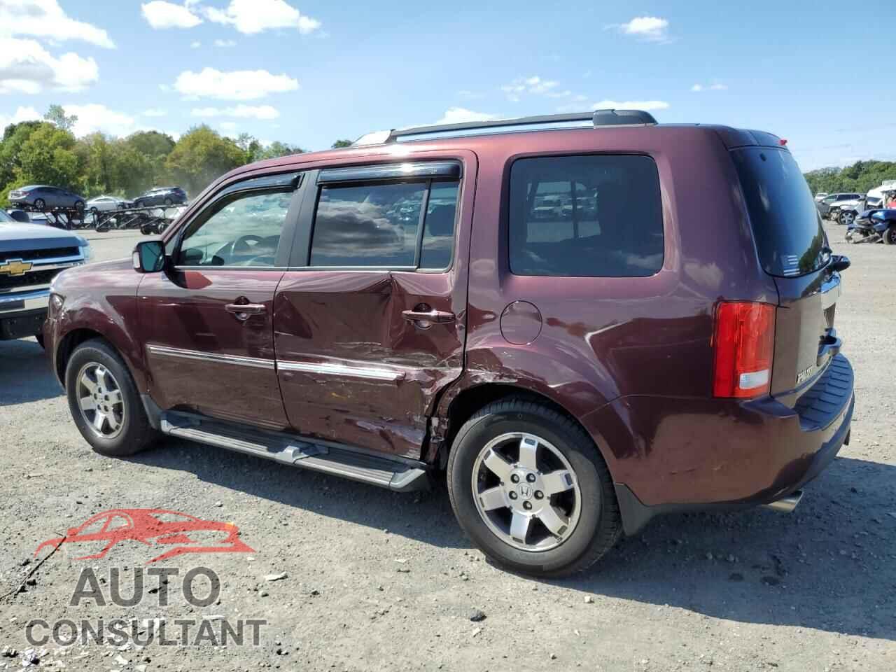 HONDA PILOT 2011 - 5FNYF4H9XBB087471