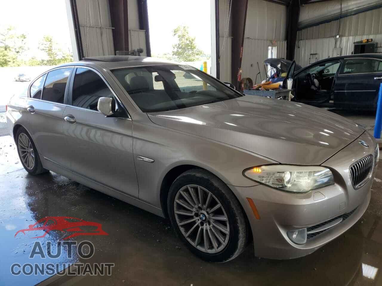 BMW 5 SERIES 2013 - WBAFU7C53DDU67973