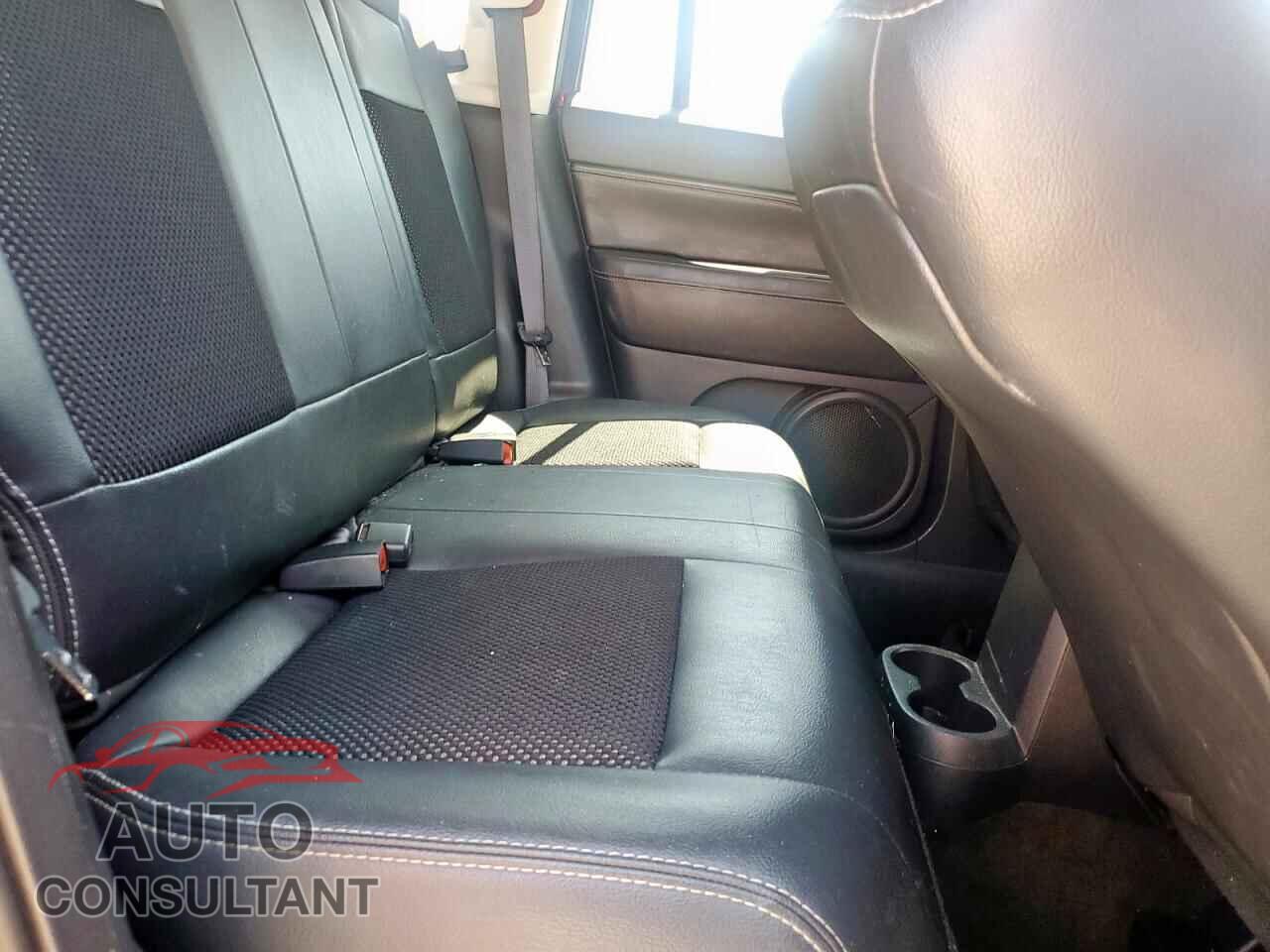 JEEP COMPASS 2016 - 1C4NJCEA7GD773735